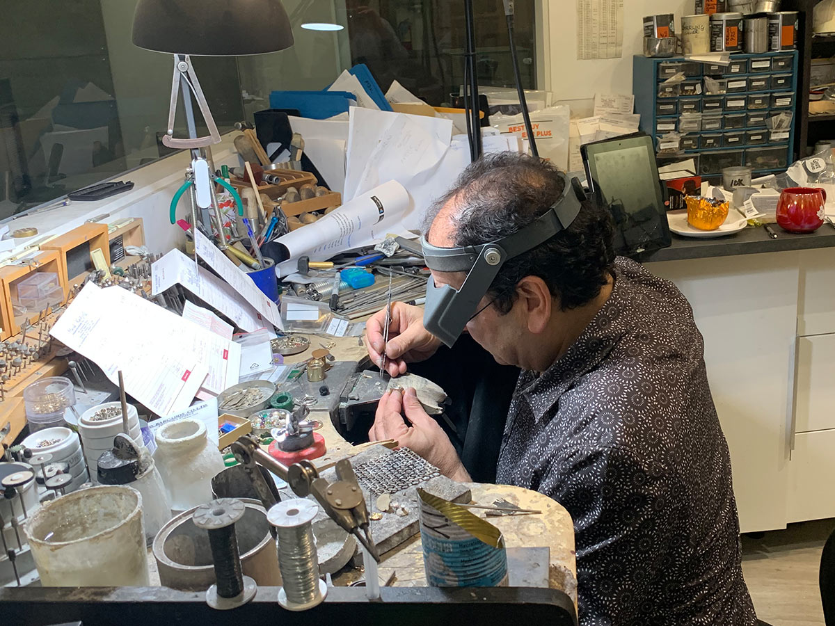 goldsmith Edmonton artisan working on ring at Mark Katzeff studio